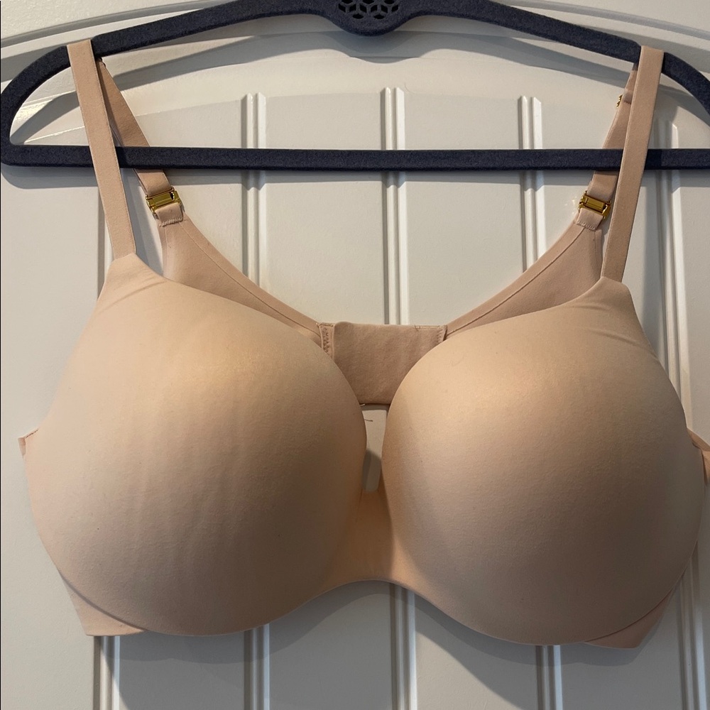 Victoria's Secret Incredible Perfect Shape Nude Bra 38DD